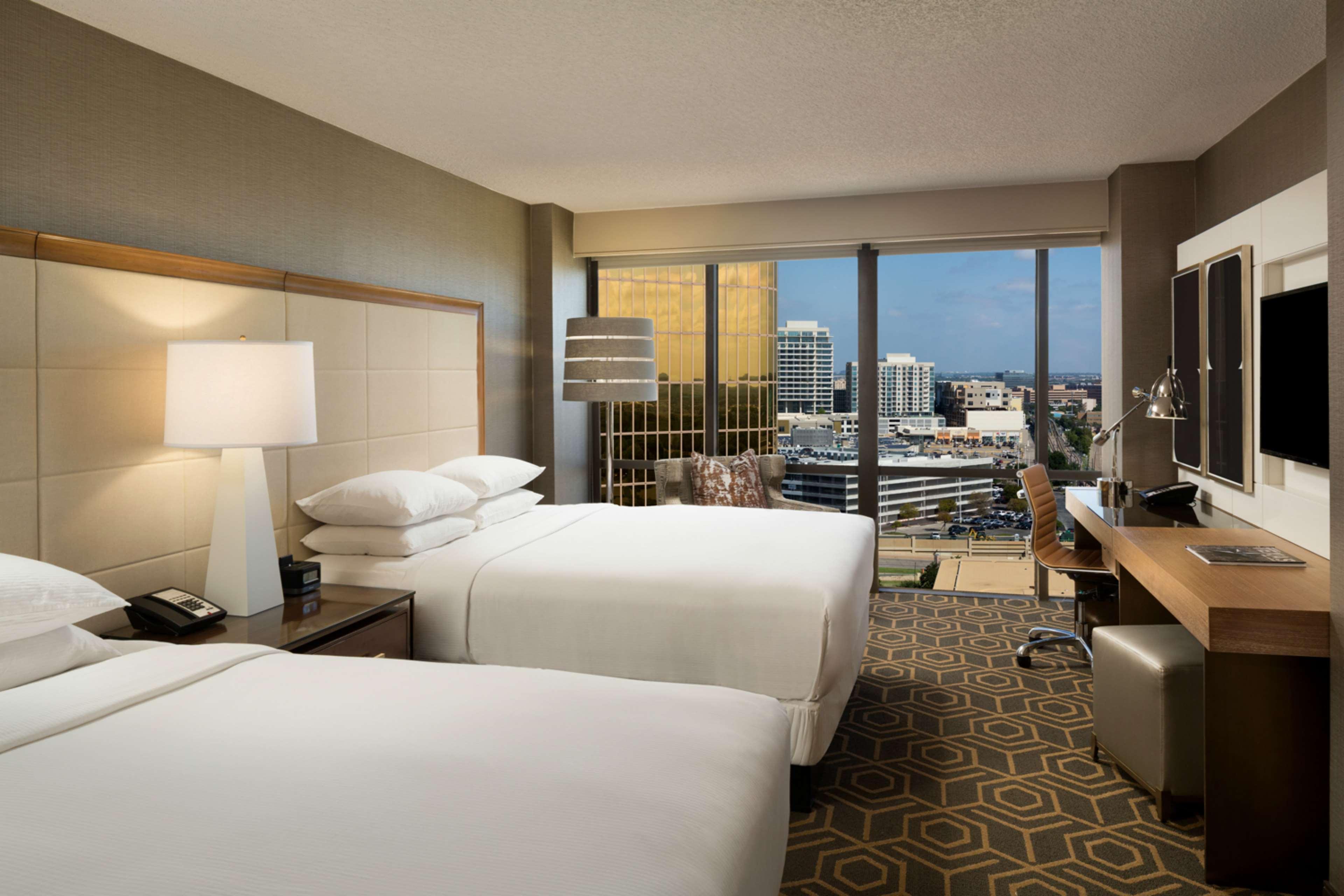 Doubletree By Hilton Hotel Dallas Campbell Centre Εξωτερικό φωτογραφία