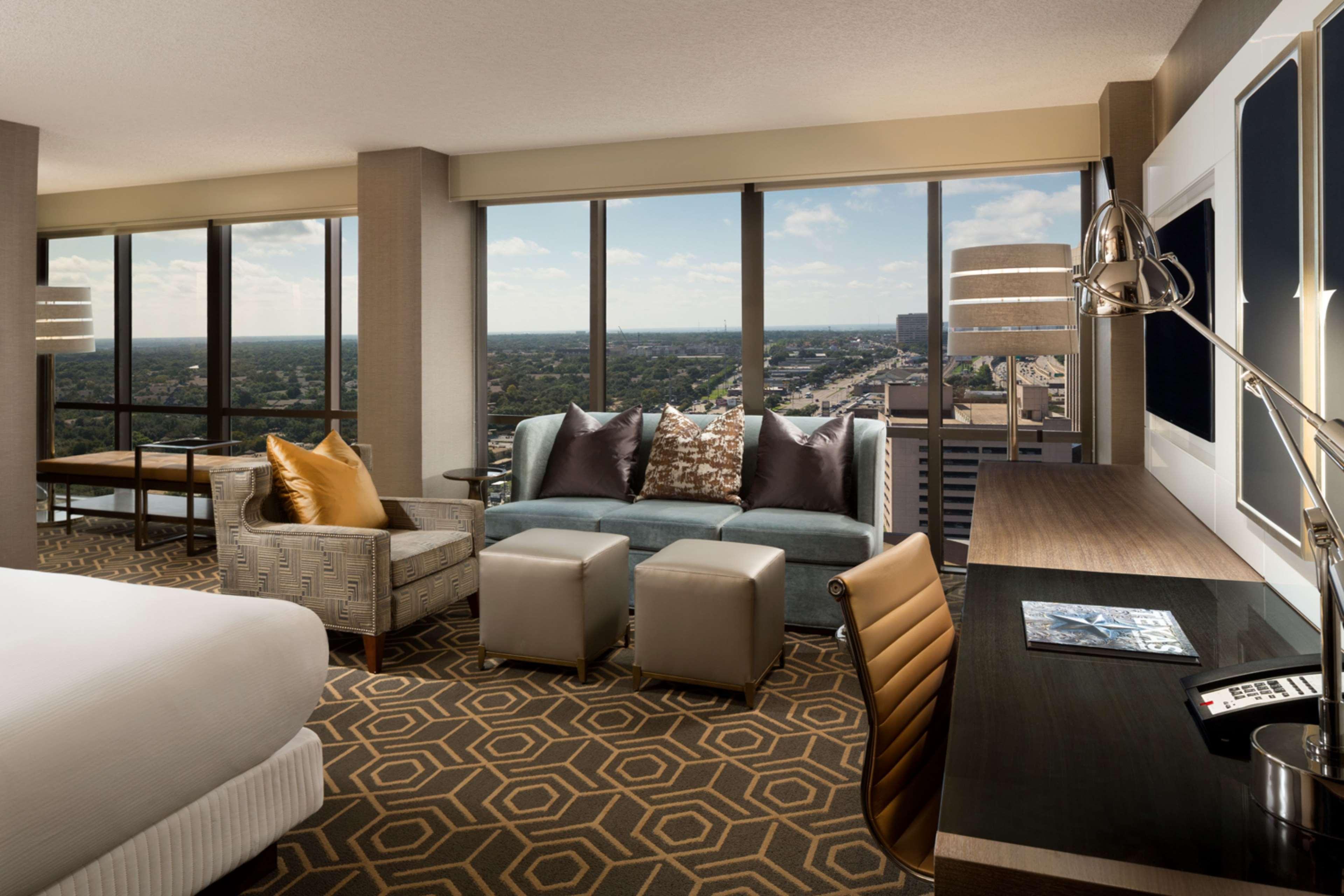 Doubletree By Hilton Hotel Dallas Campbell Centre Εξωτερικό φωτογραφία