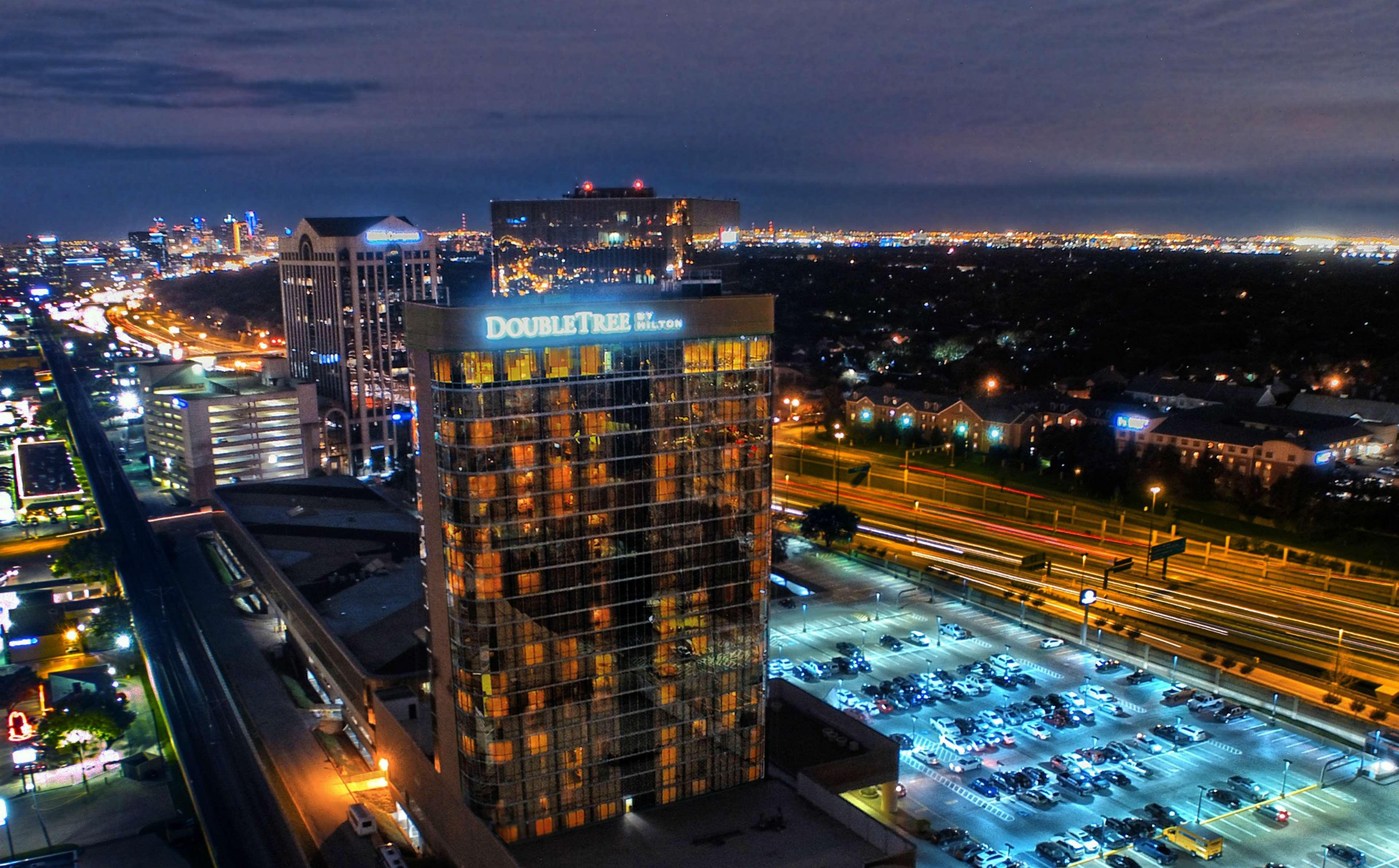 Doubletree By Hilton Hotel Dallas Campbell Centre Εξωτερικό φωτογραφία