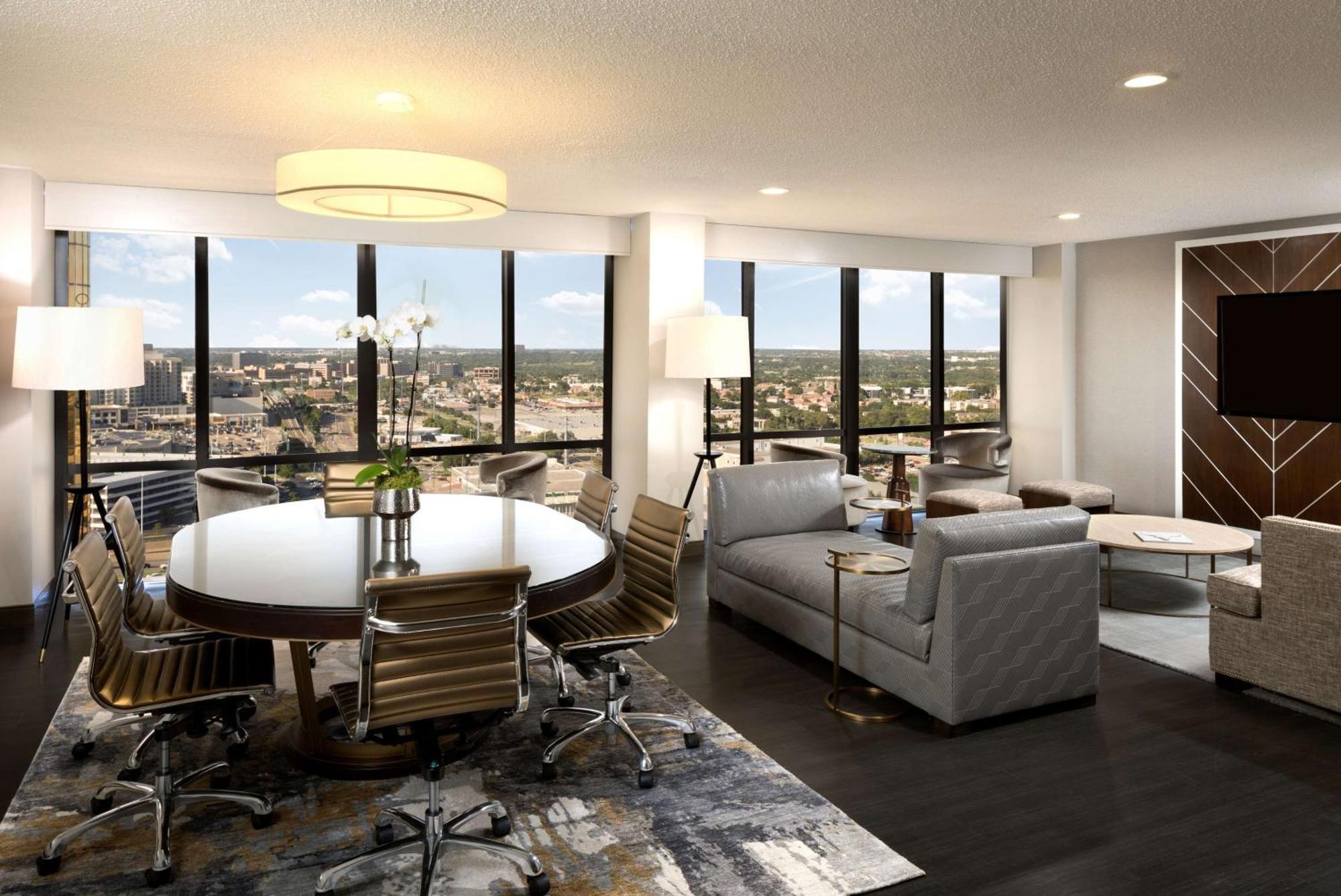 Doubletree By Hilton Hotel Dallas Campbell Centre Εξωτερικό φωτογραφία