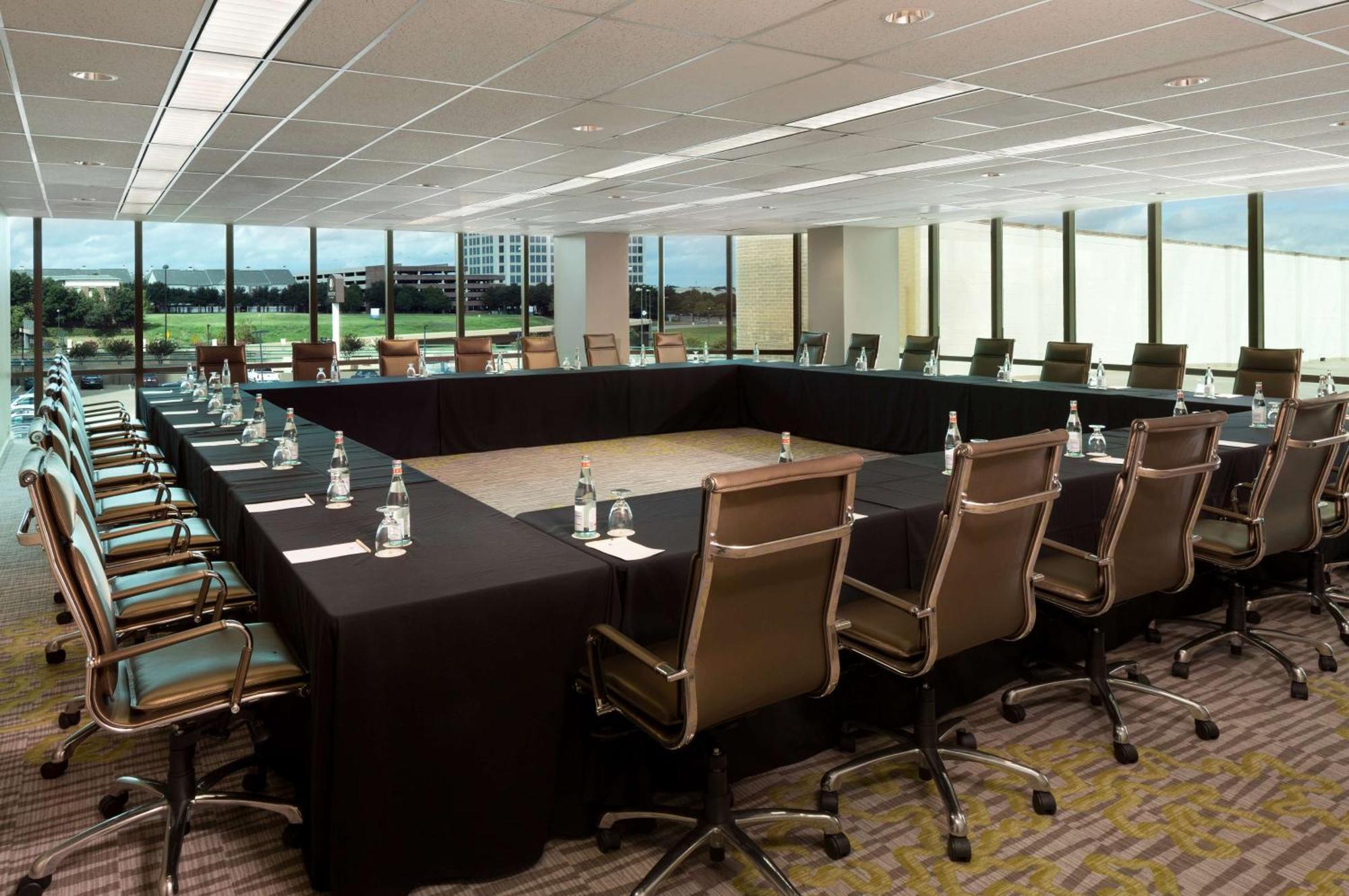 Doubletree By Hilton Hotel Dallas Campbell Centre Εξωτερικό φωτογραφία