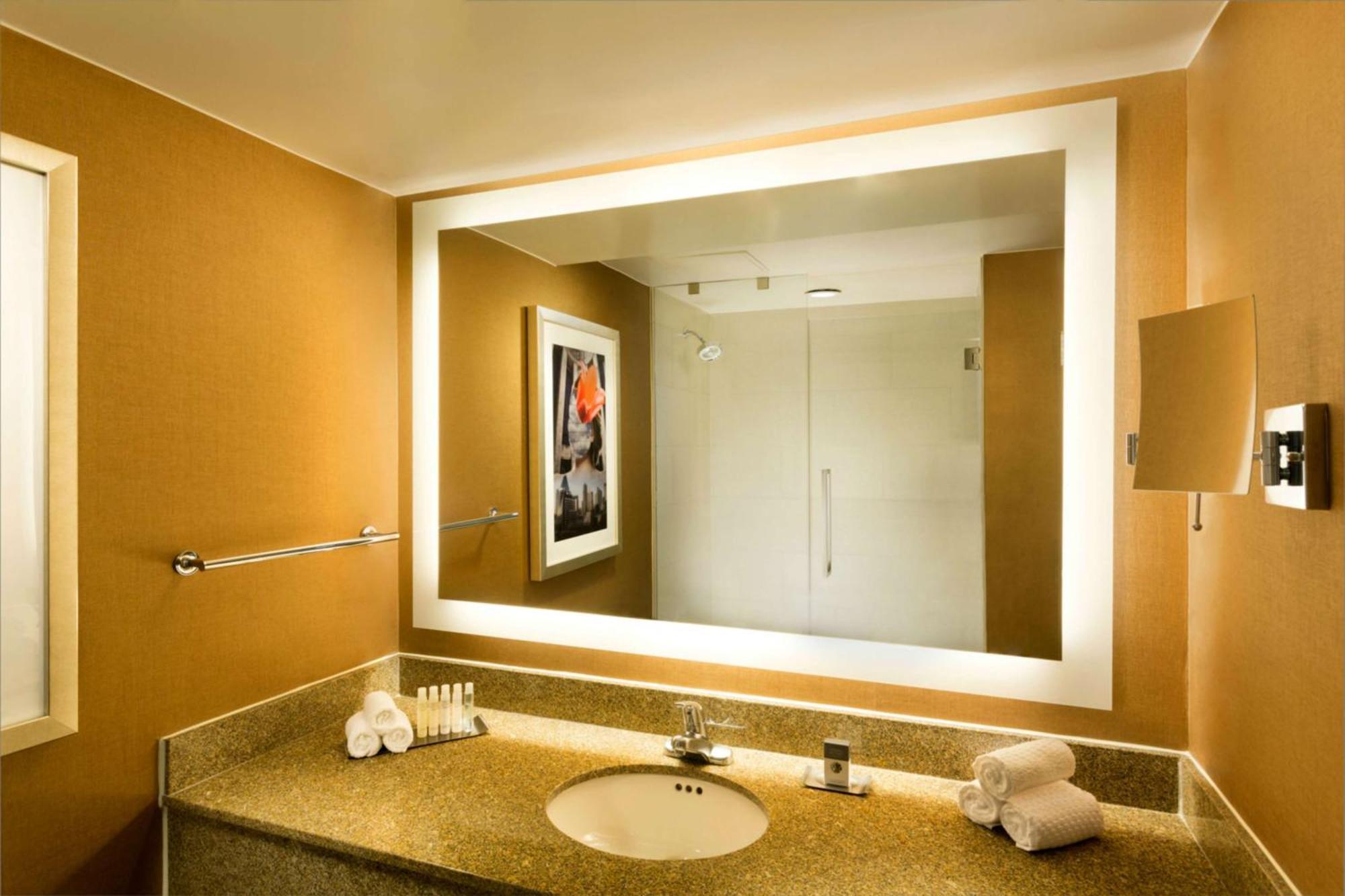 Doubletree By Hilton Hotel Dallas Campbell Centre Εξωτερικό φωτογραφία