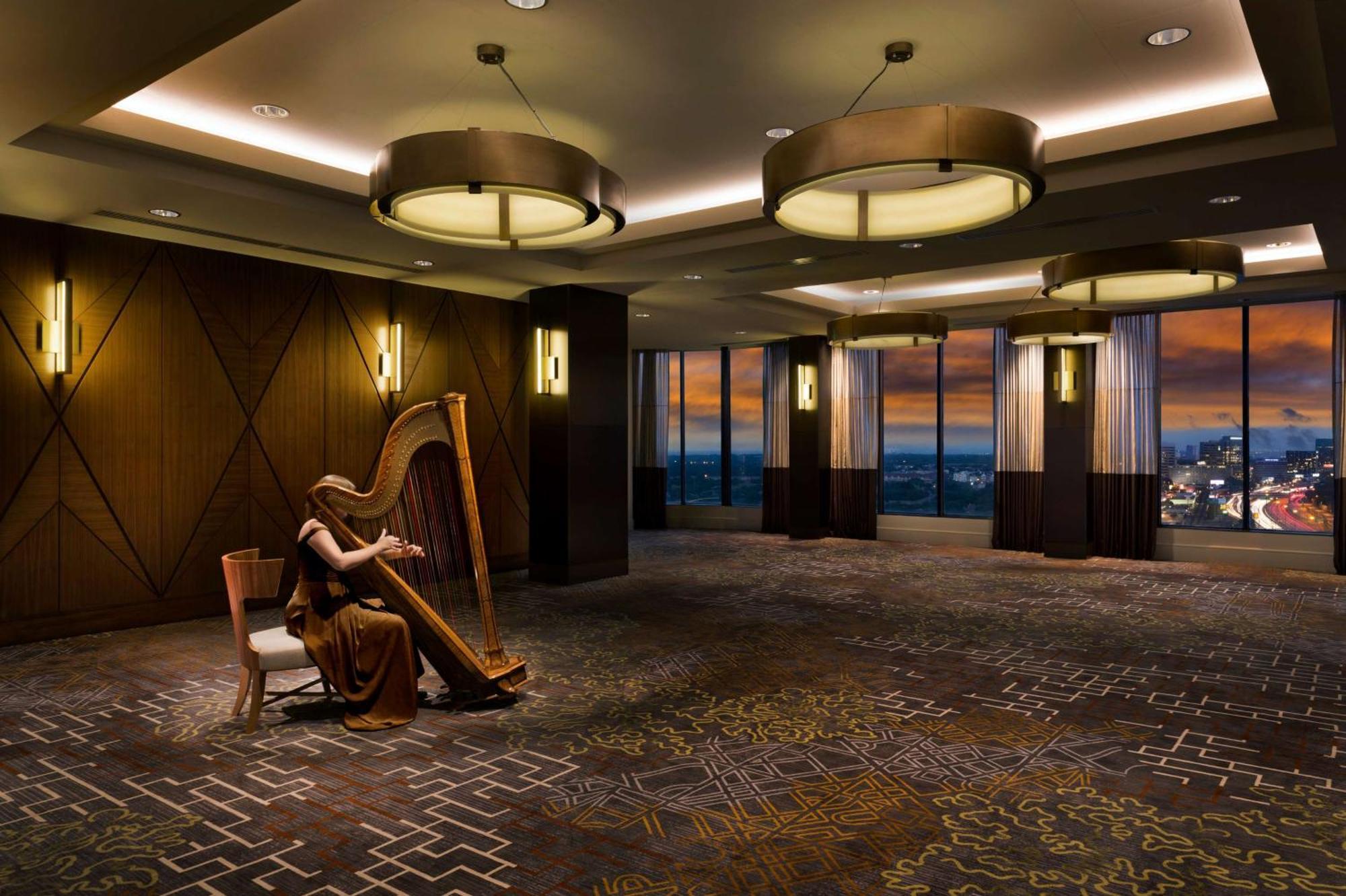 Doubletree By Hilton Hotel Dallas Campbell Centre Εξωτερικό φωτογραφία